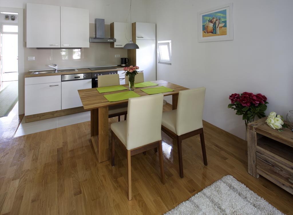 Azure Apartment Zagreb Bagian luar foto